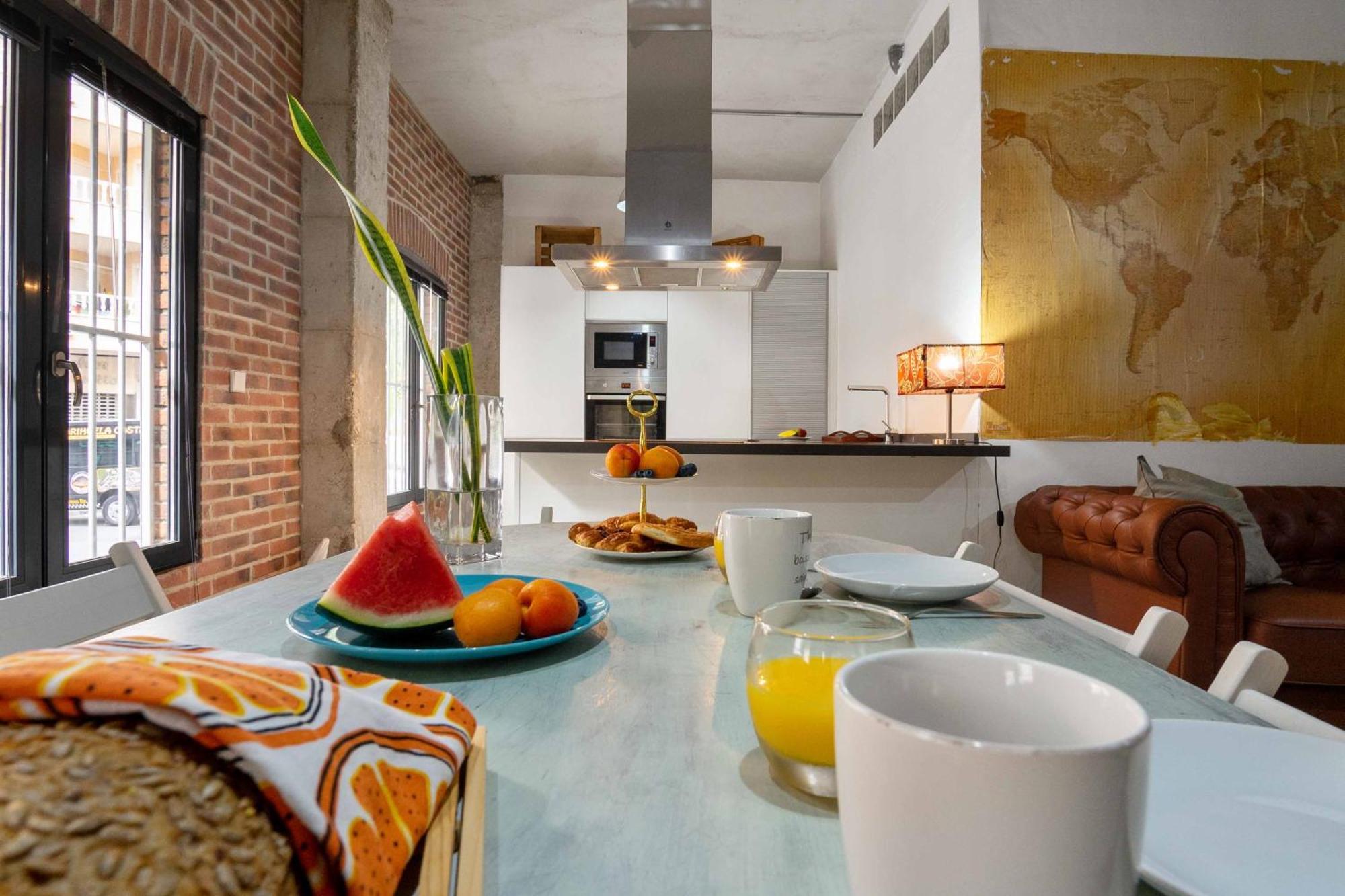 Homely Apartments Casa Torres ตอร์เรเวียคา ภายนอก รูปภาพ