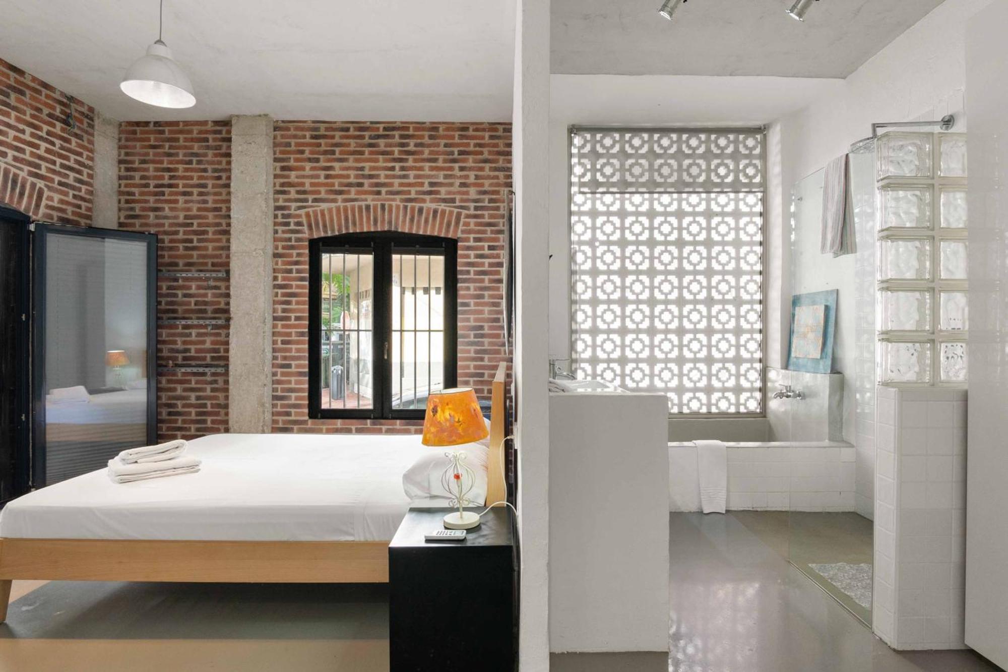 Homely Apartments Casa Torres ตอร์เรเวียคา ภายนอก รูปภาพ